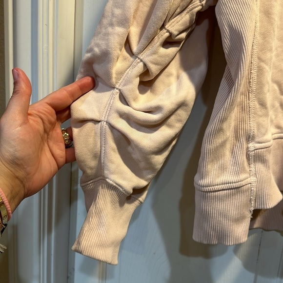 7 For All Mankind Light Pink Off Shoulder Oversized Seamed Sweatshirt S - Picture 9 of 9